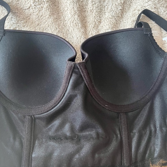 NWT Vintage Y2K Bebe Brown Feather Embellished Black Bustier - Picture 8 of 11